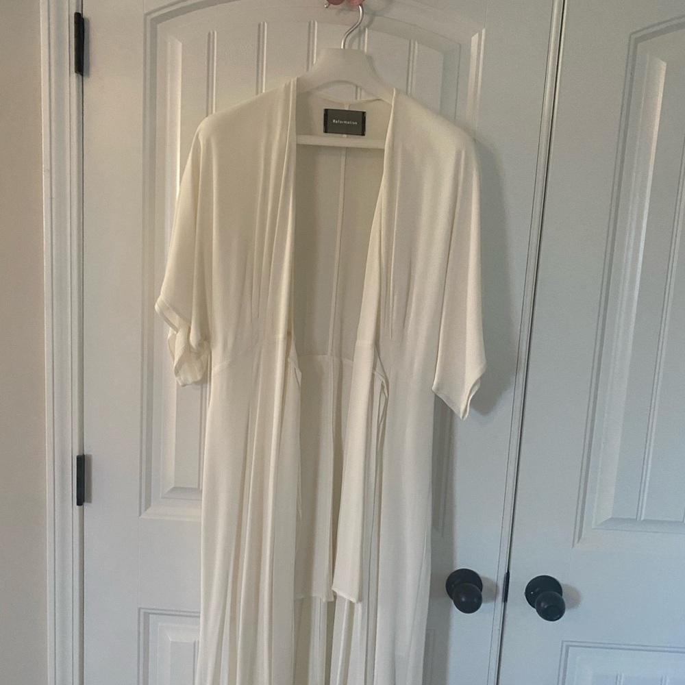 Reformation Winslow Wrap Dress in Ivory — Size L - Picture 4 of 9
